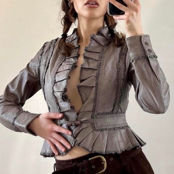 Moda International Jackets & Blazers - Vintage 90's Y2K Moda International 100% Leather Ruffle Trim Jacket Size Medium